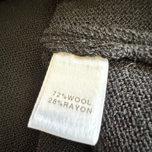 St. John Caviar Wool Blend Santana Knit Tank Camisole Top Black Size S - Picture 5 of 7